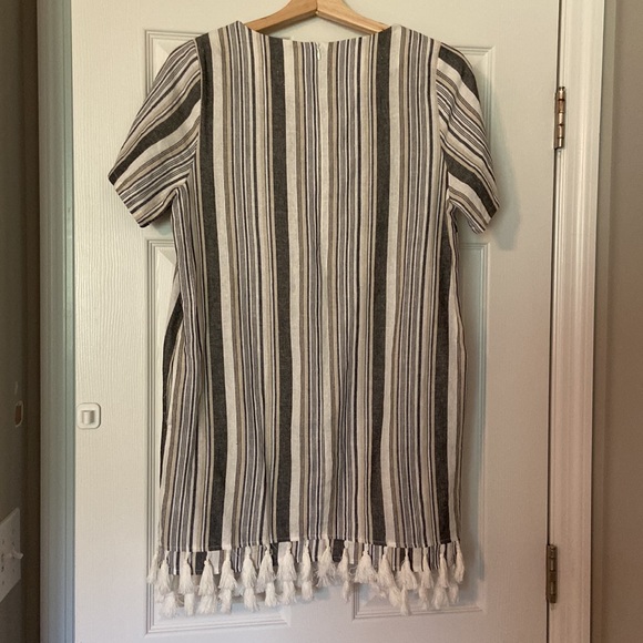 Ellison neutral mini dress - Picture 3 of 7